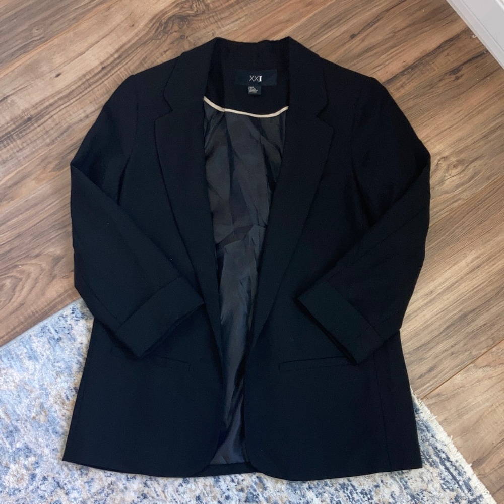#1. Forever 21 - XXI - Women's Black Open Blazer Jacket